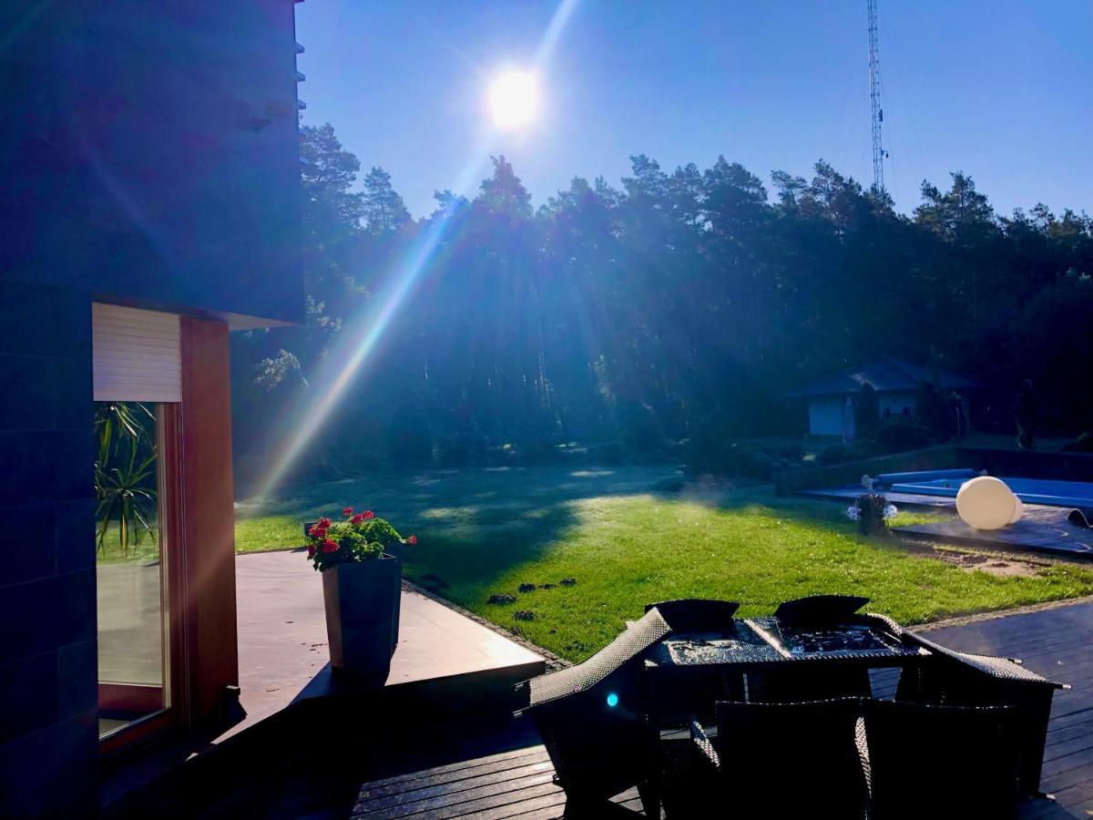 Apartament Przy Lesie Chojno-Blota Wielkie Exteriör bild