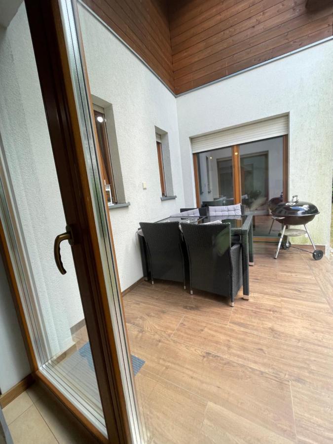 Apartament Przy Lesie Chojno-Blota Wielkie Exteriör bild